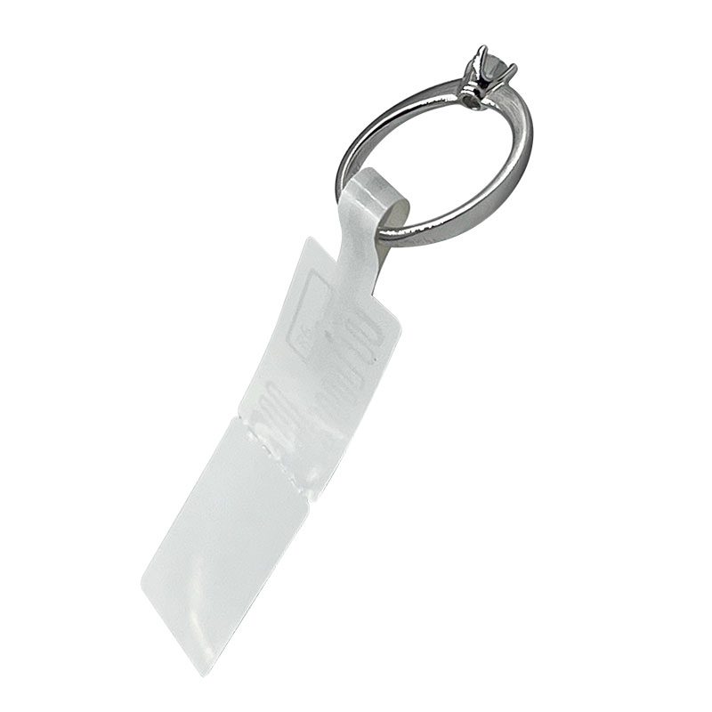 RFID လက်ဝတ်ရတနာတံဆိပ်များသည် လုံခြုံရေးနှင့် စွမ်းဆောင်ရည်ကို မည်သို့မြှင့်တင်ကြသနည်း။